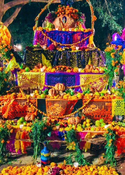 How to Get the Most Out of Dia de los Muertos in Mexico