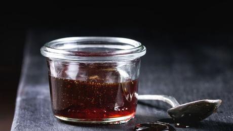 Preserve the unagi sauce in an airtight jar