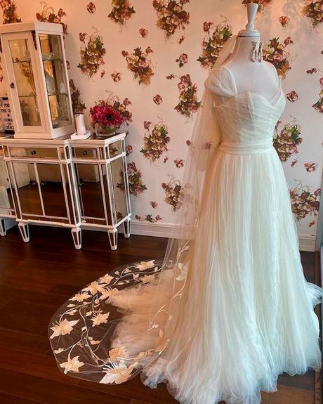 b bridal salons in texas bride designs veil