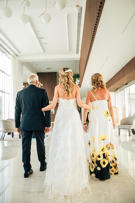 outdoor-summer-wedding-ayia-napa-romantic-flowers_11