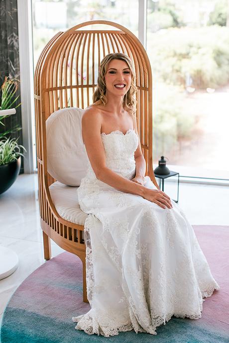 outdoor-summer-wedding-ayia-napa-romantic-flowers_09