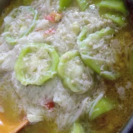 Filipino shrimp misua soup with patola: delicious misua recipe Misua Soup Patola