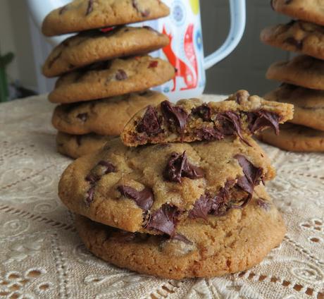 Crisp Chocolate Chip Cookies