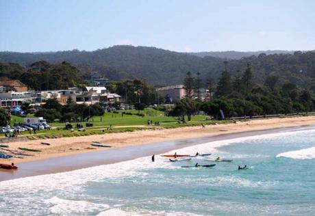 Driving The Great Ocean Road to See The 12 Apostles