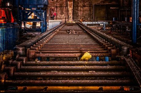 Choosing the Right Conveyor Roller: What to Look for in a Roller