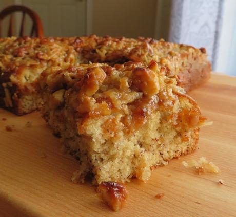 Crunchy Topped Banana Snack Cake