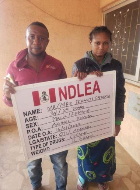 Drug Dealer’s Wife Attempts To Swallow 12 grams Of Cocaine During Arrest In Jos