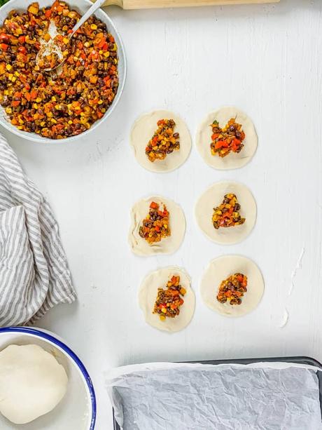 Vegan Empanadas With Black Beans