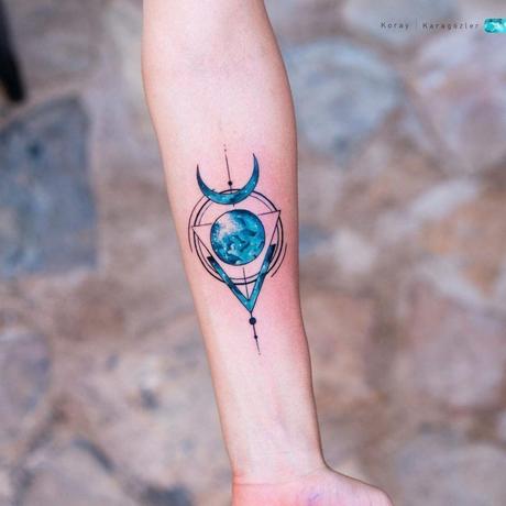 Ten Creative Tattoo Ideas for Enthusiastic Women