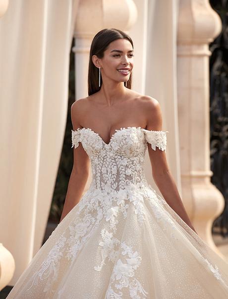 gorgeous-wedding-dresses-demetrios_01x
