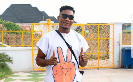 Goya Menor Biography, Net Worth, Wiki, Age, Girlfriend, Nationality, Ameno, Instagram