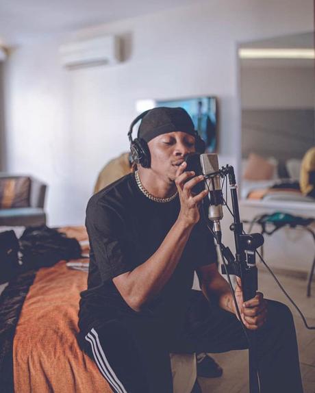 Oxlade Biography, Net Worth, Age, Wiki, Real Name, Record Label, Girlfriend