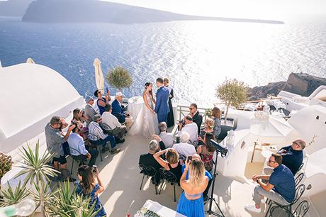 this-destination-wedding-santorini-will-take-your-breath-away_12