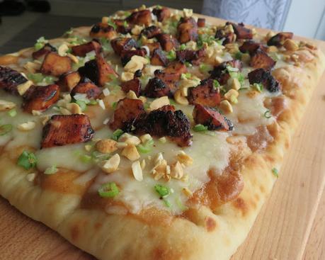 Peanut Chicken Flatbread Pizza