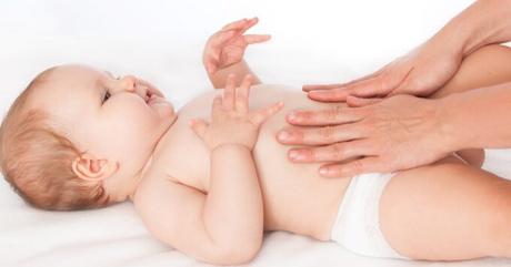 9 Ways to Know if Your Baby Needs a Different Formula