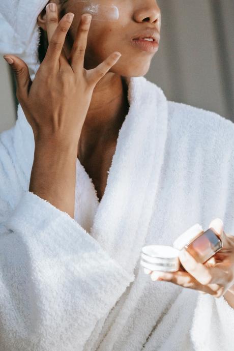 Why You Need a Personalized Approach to Anti-Aging Skincare