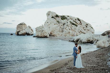 Rustic wedding in Cyprus with sunflowers and vivid colors │ Ariadni & Anatoli rustic-wedding-cyprus-with-sunflowers-vivid-colors_21