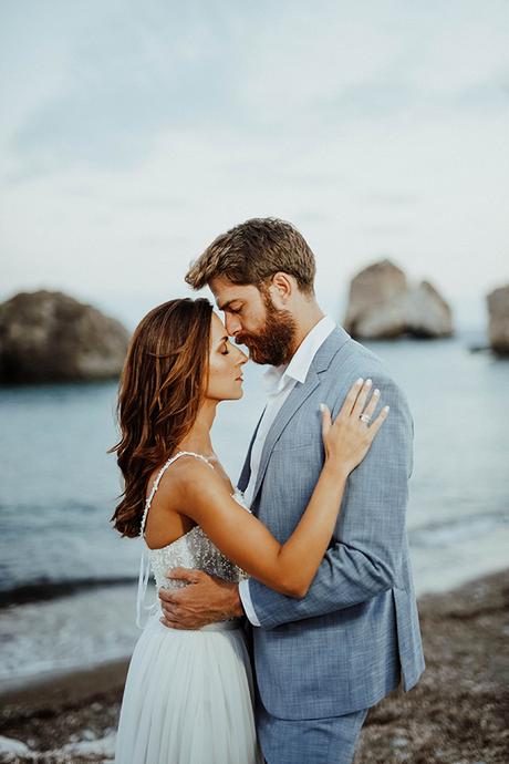 Rustic wedding in Cyprus with sunflowers and vivid colors │ Ariadni & Anatoli rustic-wedding-cyprus-with-sunflowers-vivid-colors_23