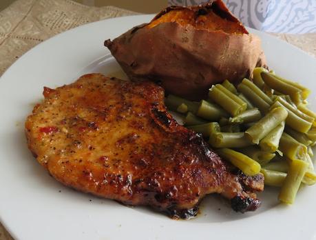 Iron Skillet Garlic & Brown Sugar Pork Chop