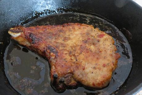 Iron Skillet Garlic & Brown Sugar Pork Chop