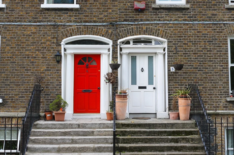 4 Creative Ways to Enhance the Entrance to Your Home