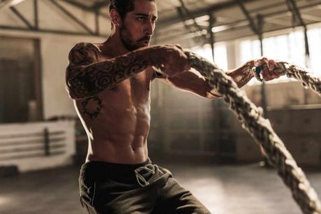Battle Rope Exercises for a Strong Core and Chiseled Abs
