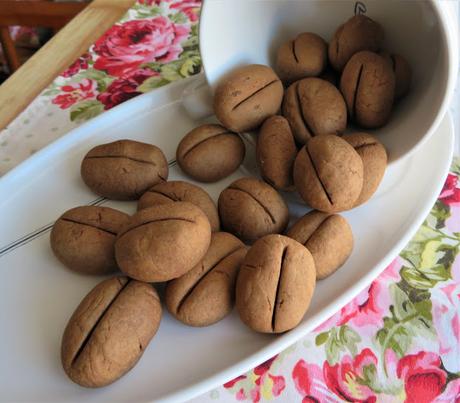 Coffee Bean Cookies