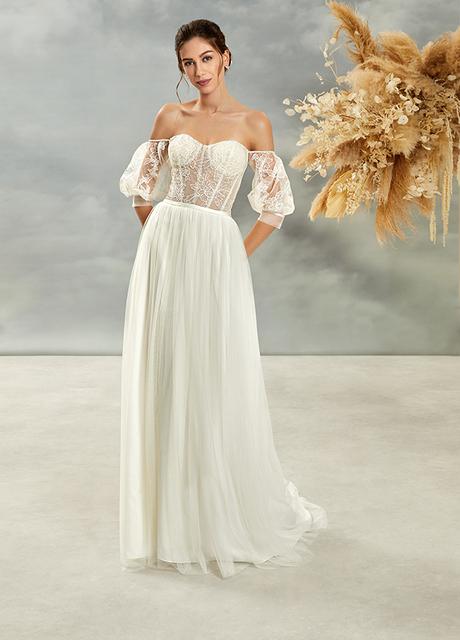 ultra-chic-wedding-gowns-demetrios-gorgeous-bridal-look_15