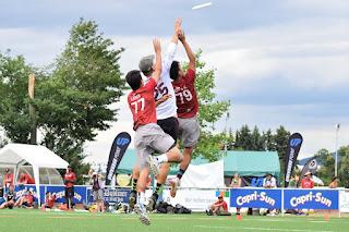 25 Teams Compete In The Ultimate Frisbee
