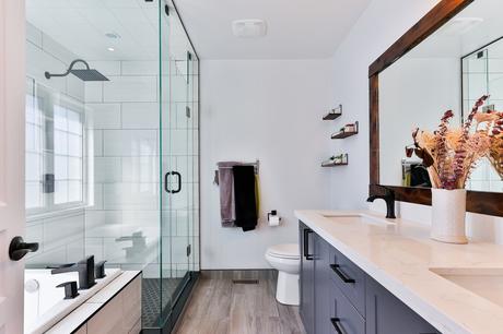 Budget Bathroom Renovation Tips for DIY Enthusiasts
