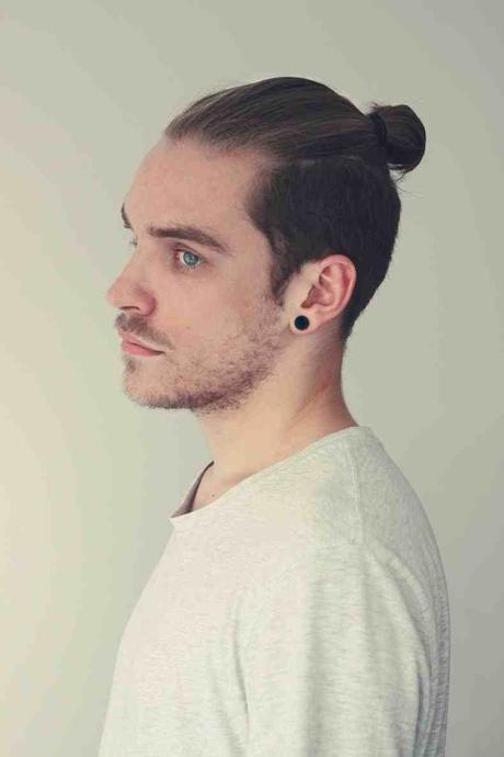 Ponytail Medium-Length Hairstyle for Men - Harptimes.com