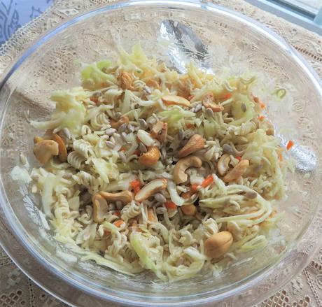 Cashew Slaw