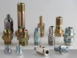 Hydraulic fluid connectors are metal connectors that are used to connect any water-powered liquid conveyor, such as a hose, pipe, or tube, to other pressure-driven devices, such as water-powered engines, pumps, or other hoses and tubes.