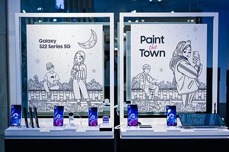 Paint the Town With Samsung Galaxy S22 Ultra 5G