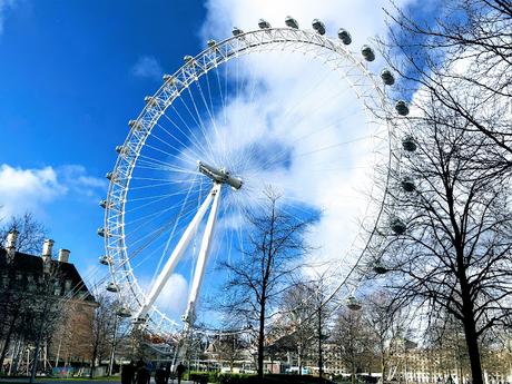 Rollin' On The River: The Thames Path!