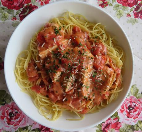 Slow Cooker Creamy Basil Chicken