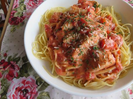 Slow Cooker Creamy Basil Chicken