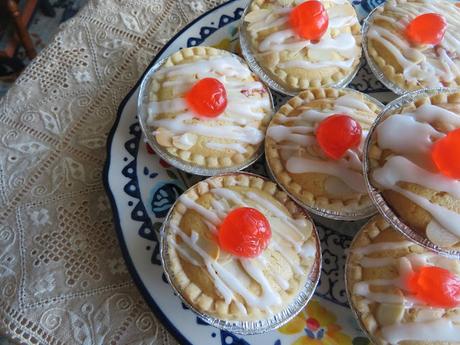 Easy Bakewell Tarts