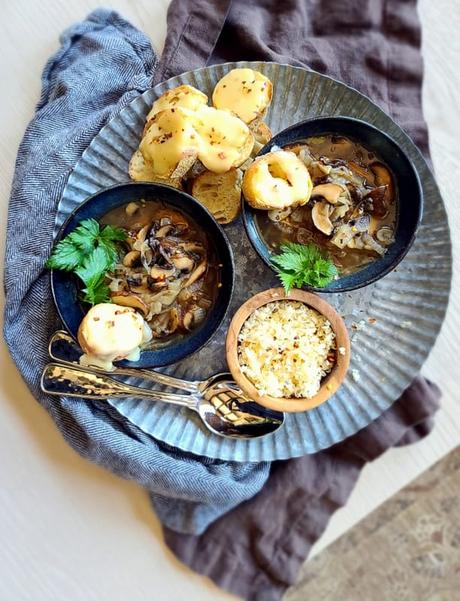 Quick French Onion Mushroom Soup