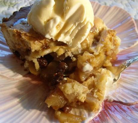 Grandmother's Apple Pie Cake