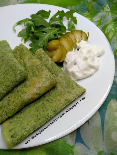 CRÊPES VERTES À LA ROQUETTE / GREEN CREPES WITH ARUGULA / CREPES VERDES CON RÚCULA / كريب اخضر بالجرجير