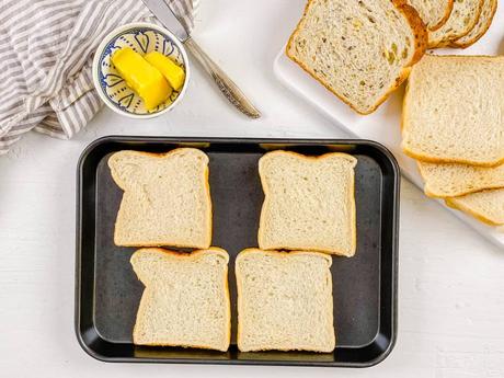 How To Toast Bread In The Oven