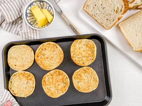 How To Toast Bread In The Oven