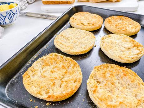 How To Toast Bread In The Oven