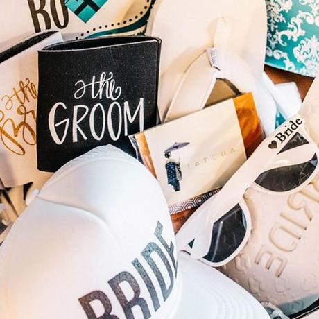 best-wedding-subscription-boxes-the-bride-box