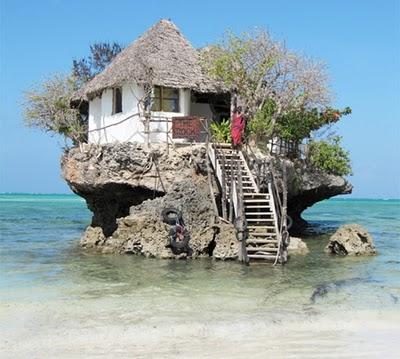 Amazing Seafood Restaurant Is Located On A Rock 1