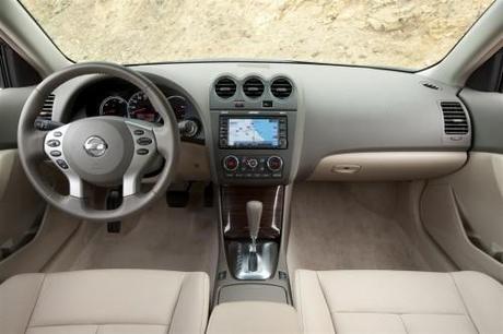 2011 Nissan Altima Interior
