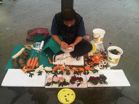 MAN WHO CUT VEGETABLES