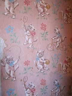 Home Improvements: Vintage Cat Wallpaper