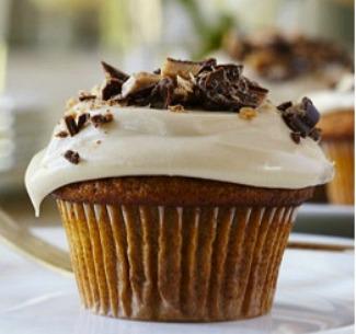 Spiced Pumpkin Cupcakes With Maple Frosting